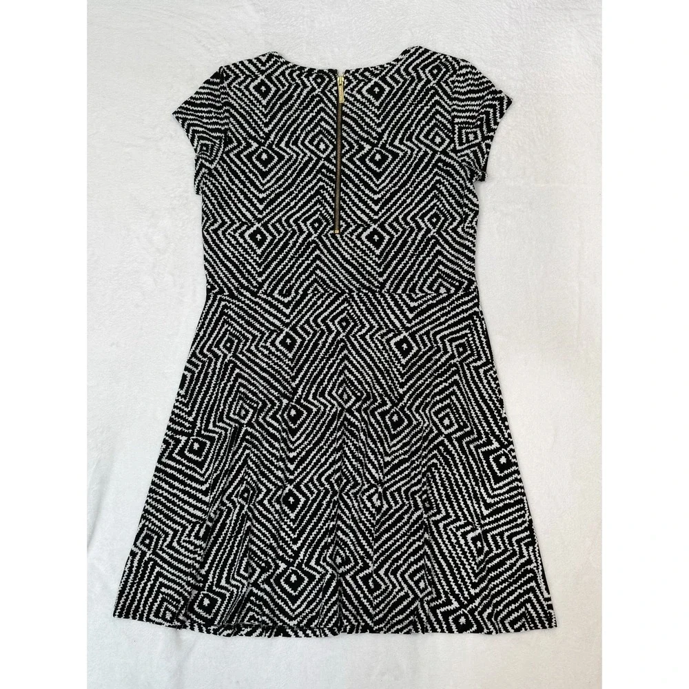 Michael Kors Women's Size Large Black & White Jersey Dress Stretch Flare
